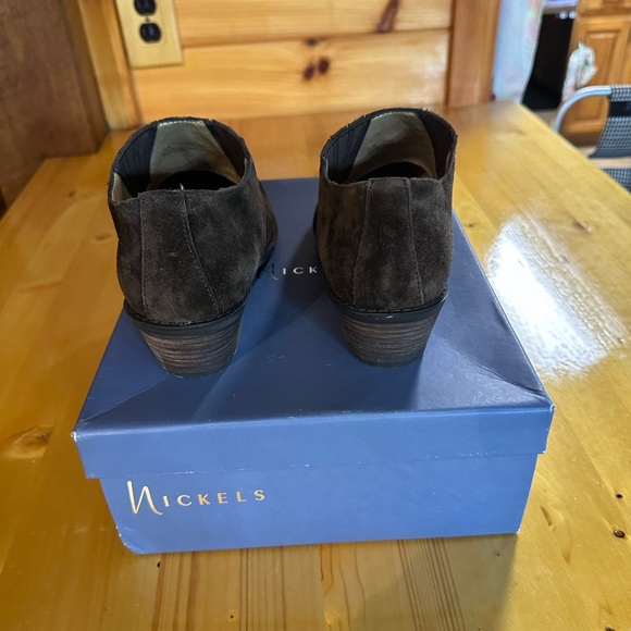 These are Nicole’s women’s dress boots! Black Swede Like new with box ! 9 1/2 - Picture 7 of 7